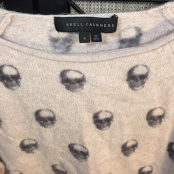 SKULL 360 CASHMERE SIZE SMALL SKULL PRINT LIGHT PINK - Picture 2 of 6